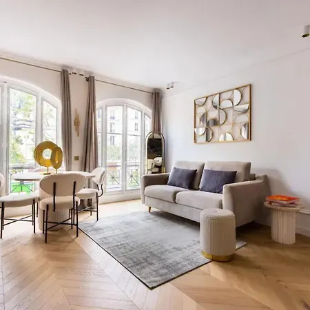 Luxurious & 2bd For 4 * Parijs