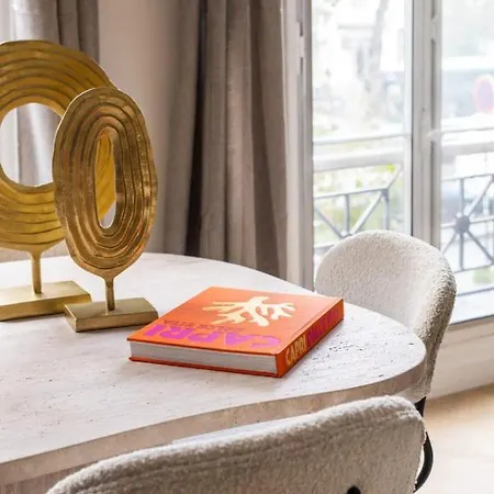 Luxurious & 2bd For 4 Appartement *