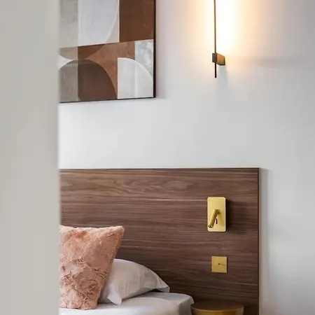 Luxurious & 2bd For 4