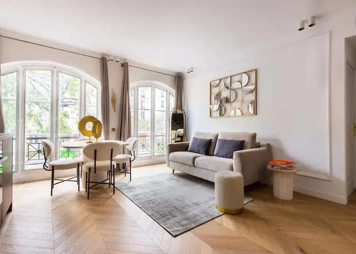 Luxurious & 2bd For 4 * Париж