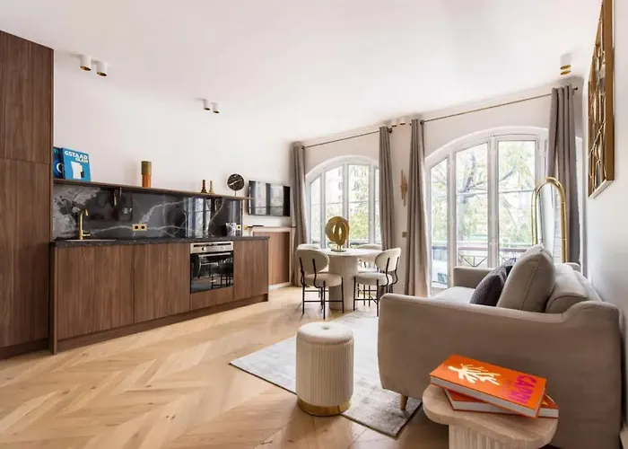Luxurious & 2bd For 4 Париж