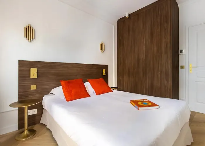 Luxurious & 2bd For 4 Апартаменты